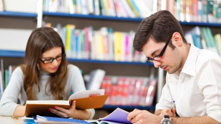 Миннауки относительно приостановки занятий в вузах: вузом управляет ректор