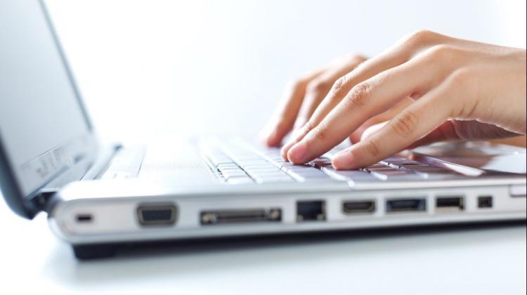 Создатели инструмента определения риска COVID-19 ищут людей, готовых проверить алгоритм