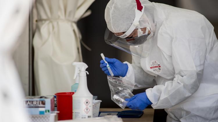 Мед-Стрес SOS: психологическая поддержка медицинских работников