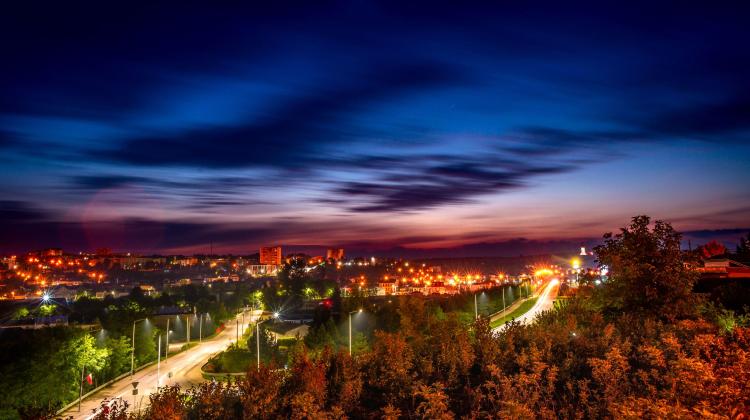Эксперты: слишком много света ночью вредно для здоровья человека