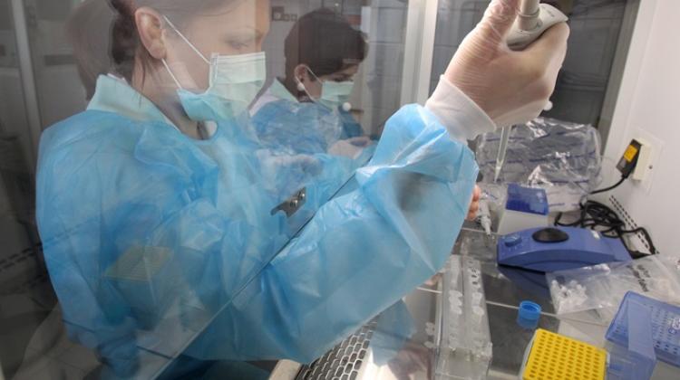 Ольштын/Санэпид имеет современную лабораторию для тестирования болезнетворных микроорганизмов.