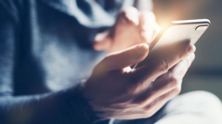 Пилотная программа для детей, зависимых от новых цифровых технологий, продлится дольше