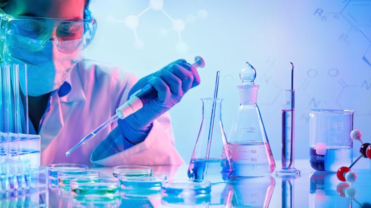 Эксперт: репротоксичные вещества могут серьезно повлиять на здоровье работников