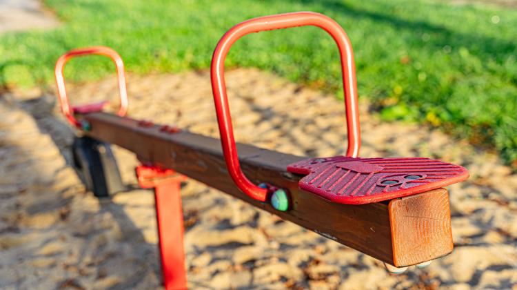 Люблин/ Результаты исследований бактерий на детских площадках доступны на онлайн-карте