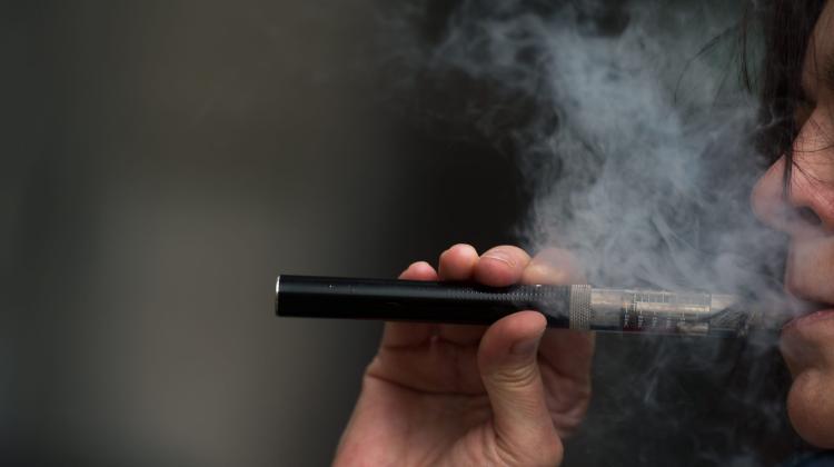 Проф. Балвицкий: одноразовые электронные сигареты так же вредны, как и многоразовые