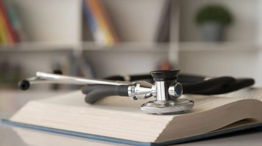 Польский аккредитационный комитет завершит оценку новых медицинских направлений к 13 июня